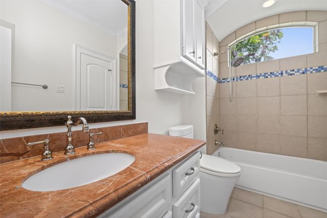 3928 Milton Street, West University Place, TX 77005