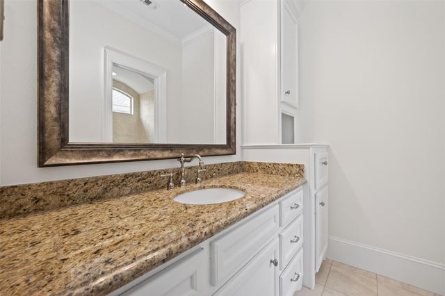 3928 Milton Street, West University Place, TX 77005