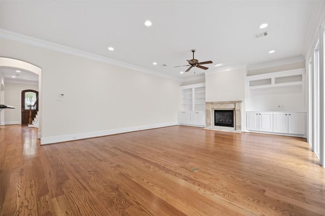 3928 Milton Street, West University Place, TX 77005