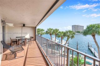 1700 S Bayshore Ln 3B, Miami, FL 33133