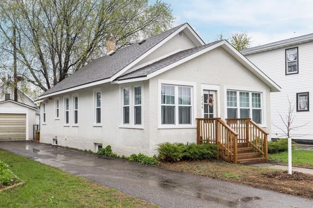 2706 Randolph Street NE, Minneapolis, MN 55418