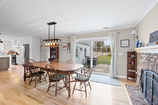 41 Gillette Avenue, Bayport, NY 11705