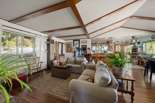 8440 Michigan Bluff Rd, Foresthill, CA 95631
