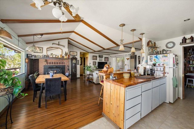 8440 Michigan Bluff Rd, Foresthill, CA 95631