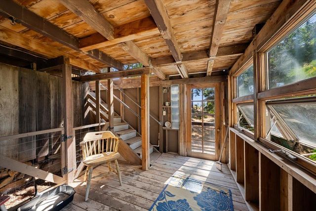 8440 Michigan Bluff Rd, Foresthill, CA 95631