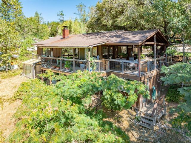 8440 Michigan Bluff Rd, Foresthill, CA 95631