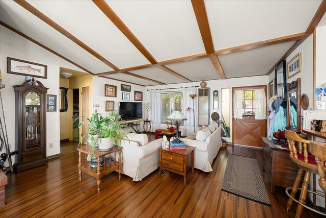 8440 Michigan Bluff Rd, Foresthill, CA 95631