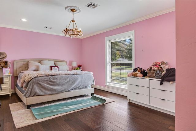 3041 Charing Cross, Oklahoma City, OK 73120