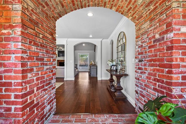3041 Charing Cross, Oklahoma City, OK 73120