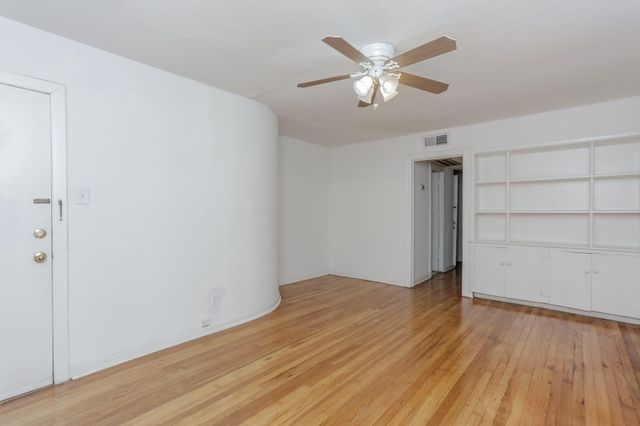 1828 W Main Street 4, Houston, TX 77098
