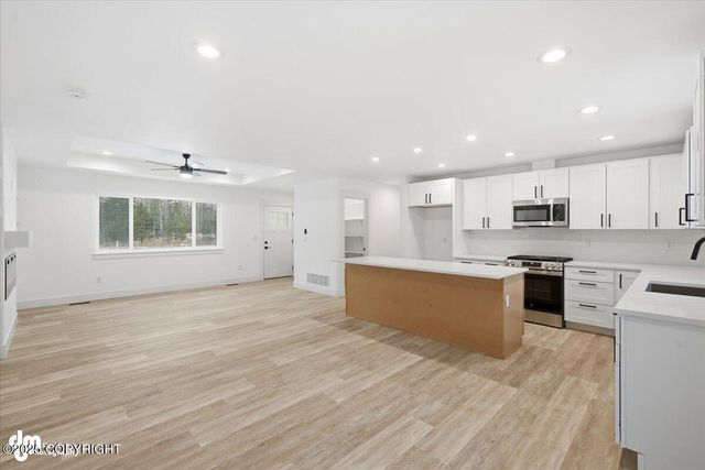 2145 N Skye Circle, Big Lake, AK 99654