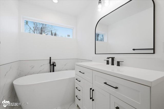 2145 N Skye Circle, Big Lake, AK 99654