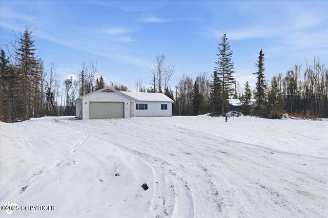 2145 N Skye Circle, Big Lake, AK 99654