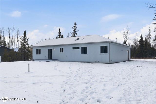2145 N Skye Circle, Big Lake, AK 99654