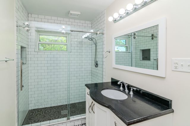 537 Springhill Drive, Lexington, KY 40503