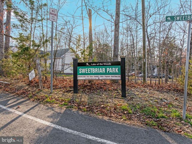 904 LAKEVIEW PKWY, Locust Grove, VA 22508