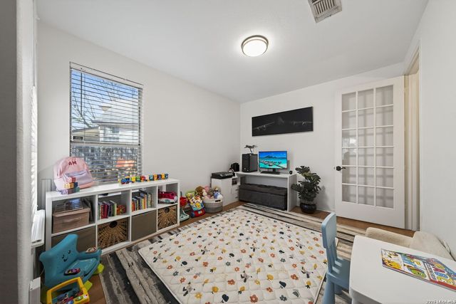 3819 Cove Meadow, San Antonio, TX 78247