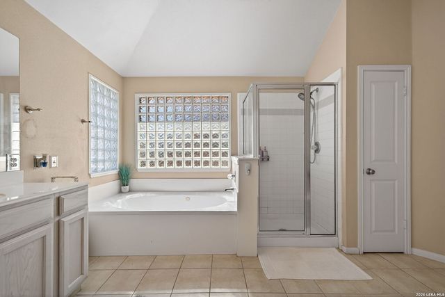 3819 Cove Meadow, San Antonio, TX 78247