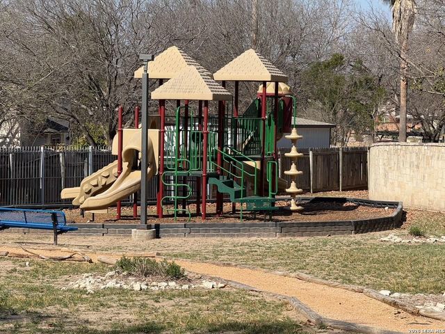 3819 Cove Meadow, San Antonio, TX 78247