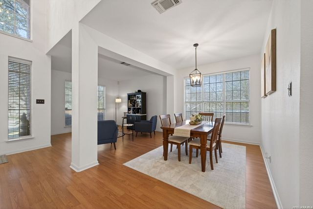 3819 Cove Meadow, San Antonio, TX 78247