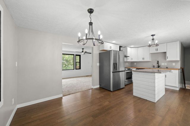10321 Madonna Drive, Alexandria, KY 41001