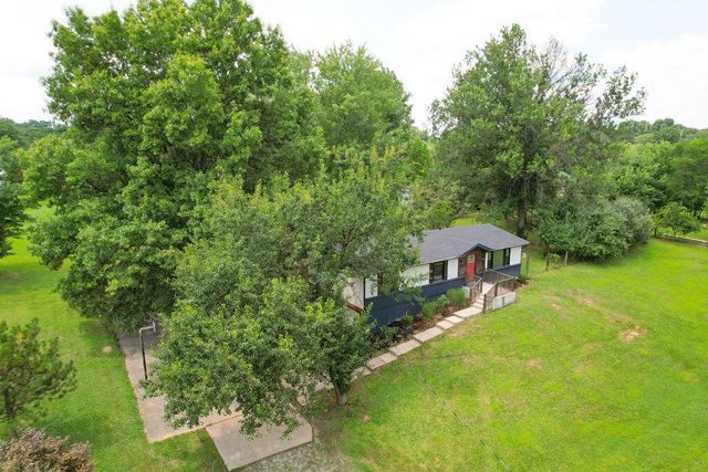 10321 Madonna Drive, Alexandria, KY 41001