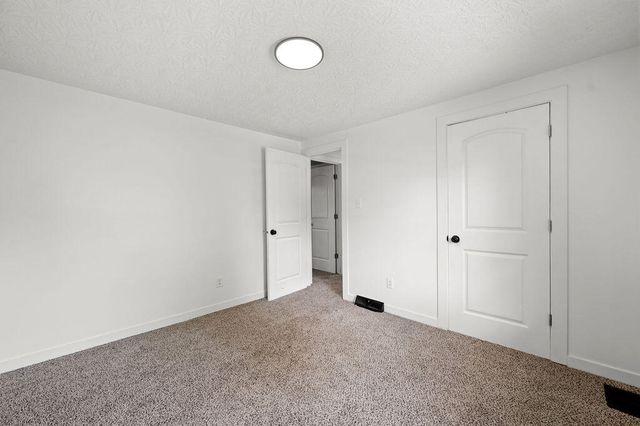 10321 Madonna Drive, Alexandria, KY 41001