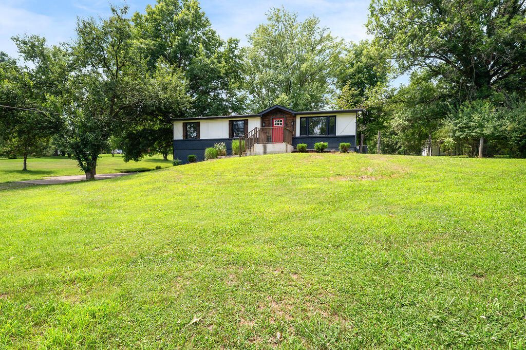 10321 Madonna Drive, Alexandria, KY 41001