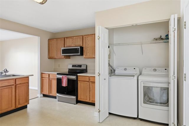 3304 Timberglen Drive, North Fayette, PA 15126