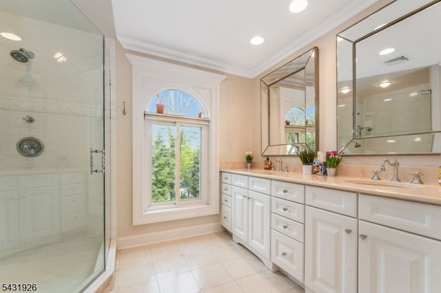 706 Park Place, Springfield Twp., NJ 07081