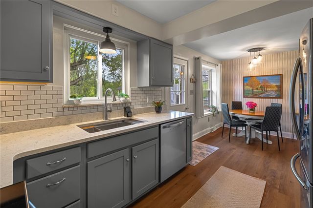 17 Eberle Rd, Mt Pleasant Twp, PA 15340