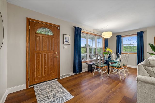 17 Eberle Rd, Mt Pleasant Twp, PA 15340
