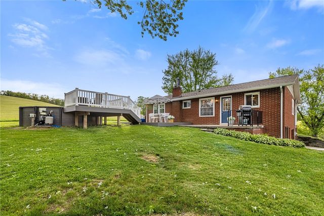 17 Eberle Rd, Mt Pleasant Twp, PA 15340