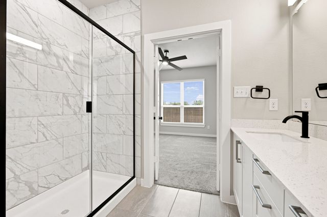 3844 Clovis Street, Midlothian, TX 76065