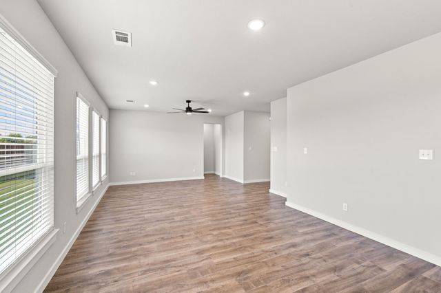 3844 Clovis Street, Midlothian, TX 76065