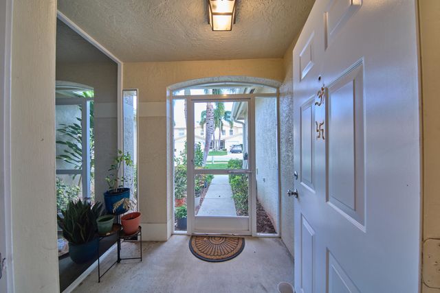 166 Timberwalk Trail, Jupiter, FL 33458