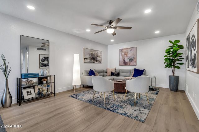 5625 S ADMIRALTY Court C, Tempe, AZ 85283