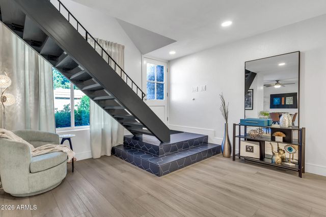 5625 S ADMIRALTY Court C, Tempe, AZ 85283