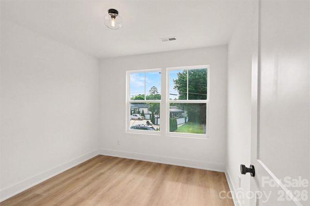 206 W Todd Lane A & B, Charlotte, NC 28208