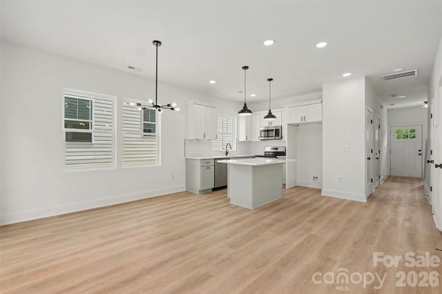 206 W Todd Lane A & B, Charlotte, NC 28208