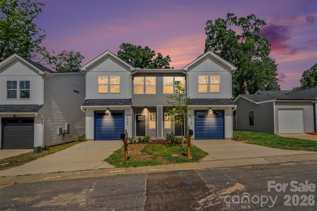 206 W Todd Lane A & B, Charlotte, NC 28208