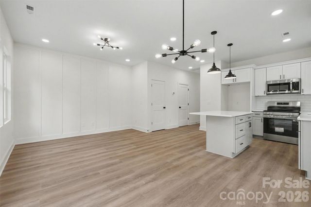 206 W Todd Lane A & B, Charlotte, NC 28208