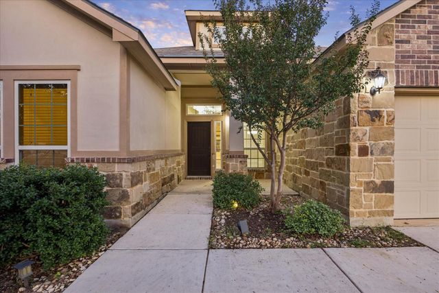 320 Ballad Bluffs, Spring Branch, TX 78070