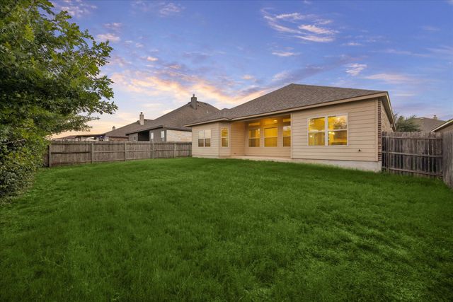 320 Ballad Bluffs, Spring Branch, TX 78070