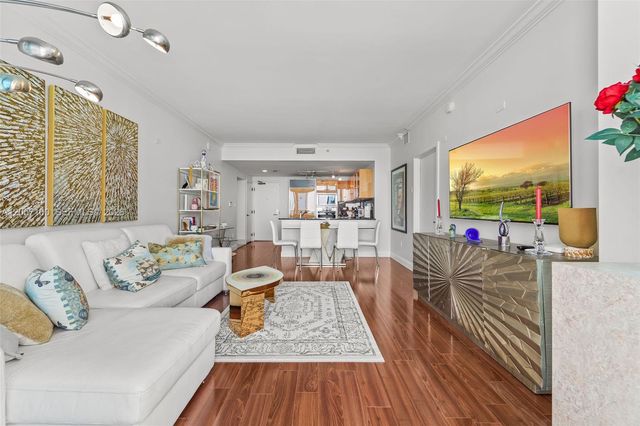 6799 Collins Avenue 1103, Miami Beach, FL 33141