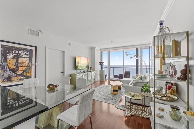 6799 Collins Avenue 1103, Miami Beach, FL 33141