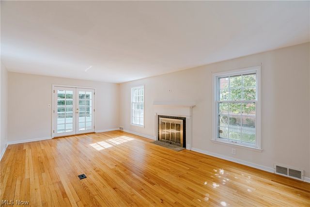 21249 Colby Road, Shaker Heights, OH 44122