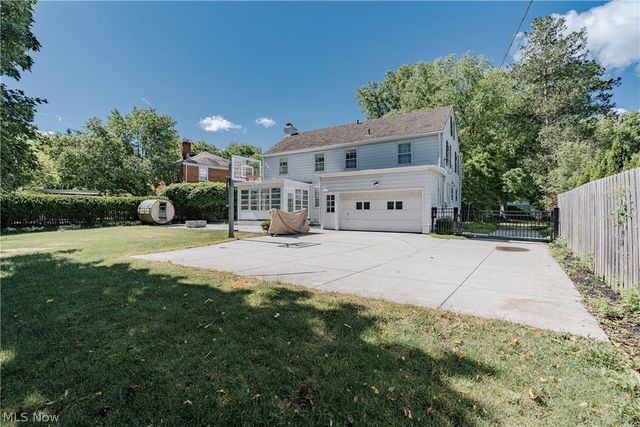 21249 Colby Road, Shaker Heights, OH 44122