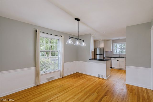 21249 Colby Road, Shaker Heights, OH 44122