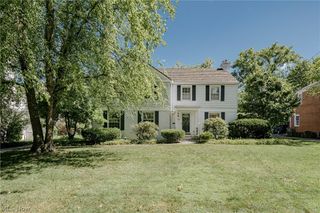 21249 Colby Road, Shaker Heights, OH 44122